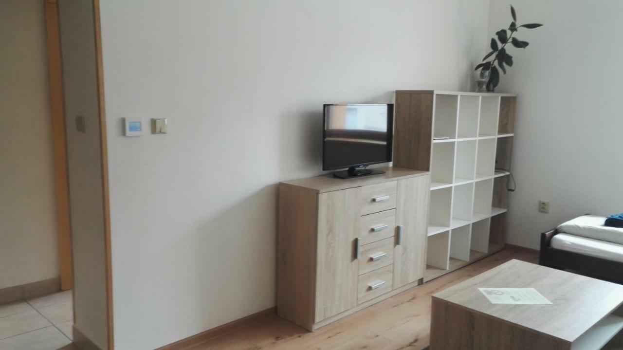 Ubytování v soukromí Opolany u Poděbrad Exterior foto
